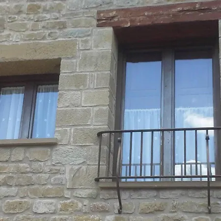 Appartement Fontellas-ayerbe *